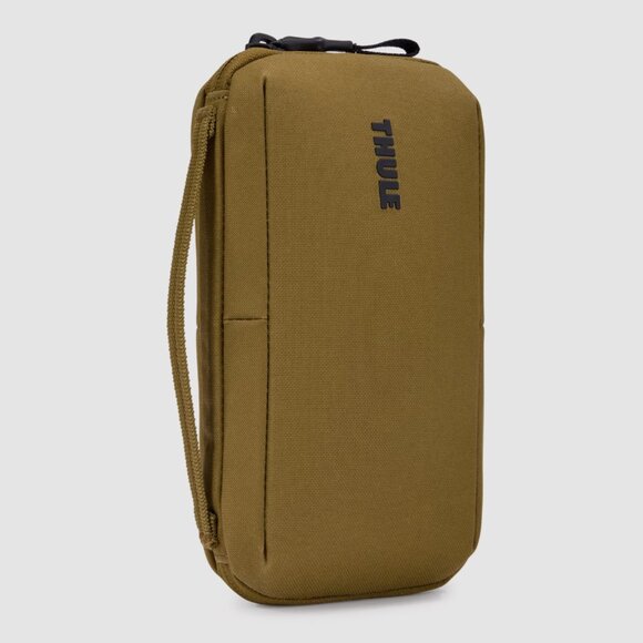 NWT Thule Aion travel organizer with RFID blocking pouch - Picture 1 of 6